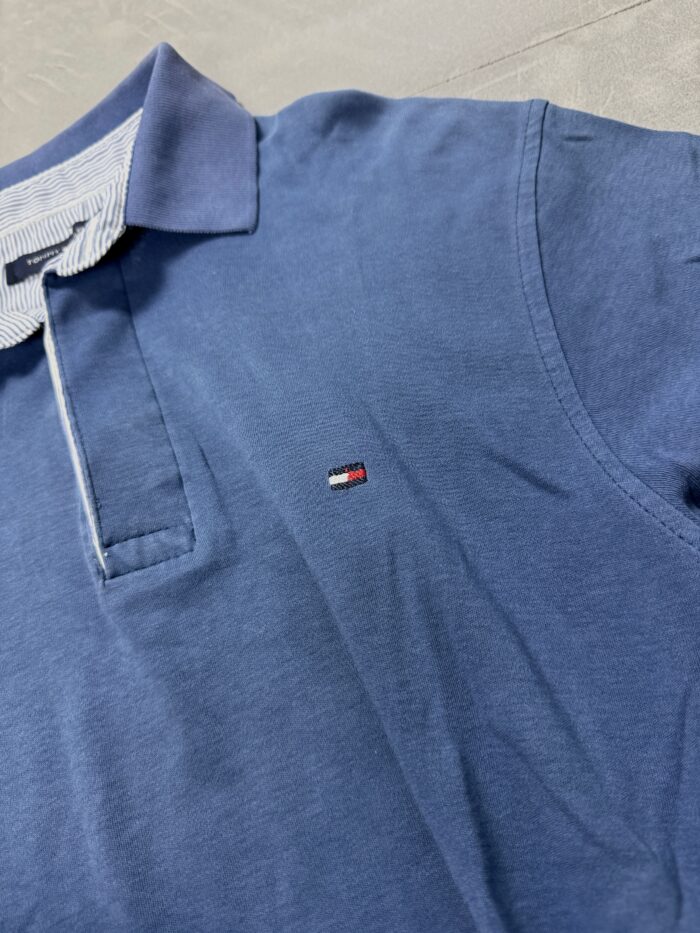 Tommy Hilfiger navy polo T-shirt (M) - obrazek 3