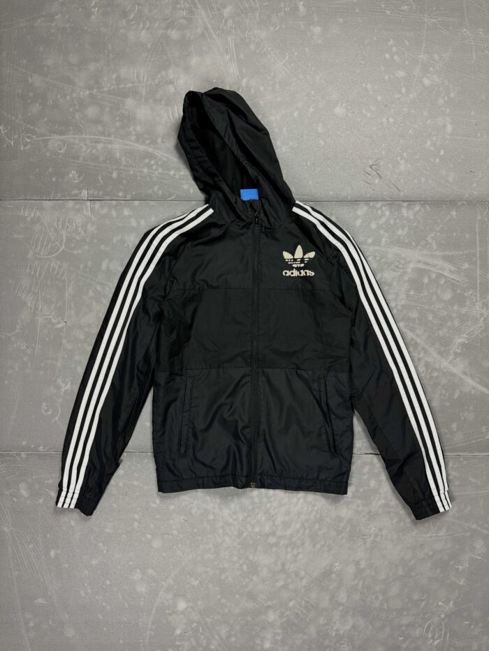 Adidas cieniutka kurtko-bluza z kapturem (S/M)