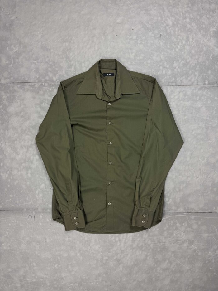 Hugo Boss elegancka koszulka z długim rękawem khaki (L)