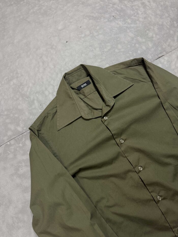 Hugo Boss elegancka koszulka z długim rękawem khaki (L) - obrazek 3