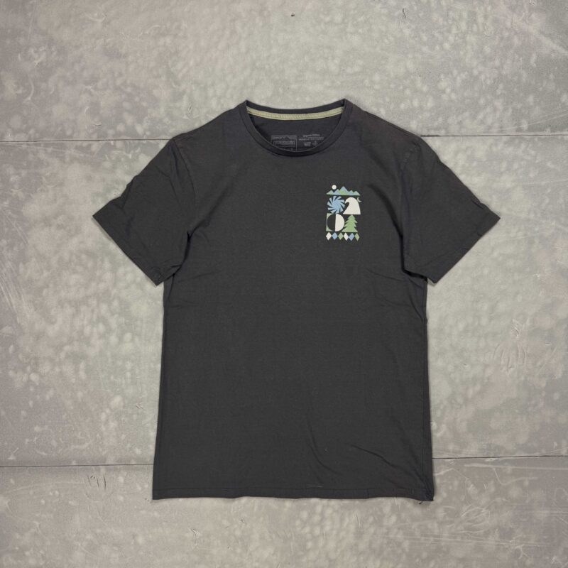 Patagonia big print T-shirt streetwear (S/M)
