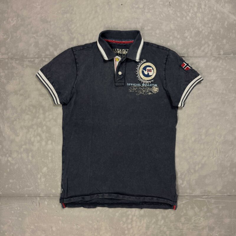 Napapijri washed polo T-shirt 90s hafty (M)