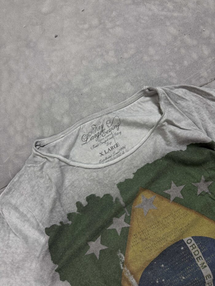 Vintage washed Brazil big print T-shirt y2k (L) - obrazek 4