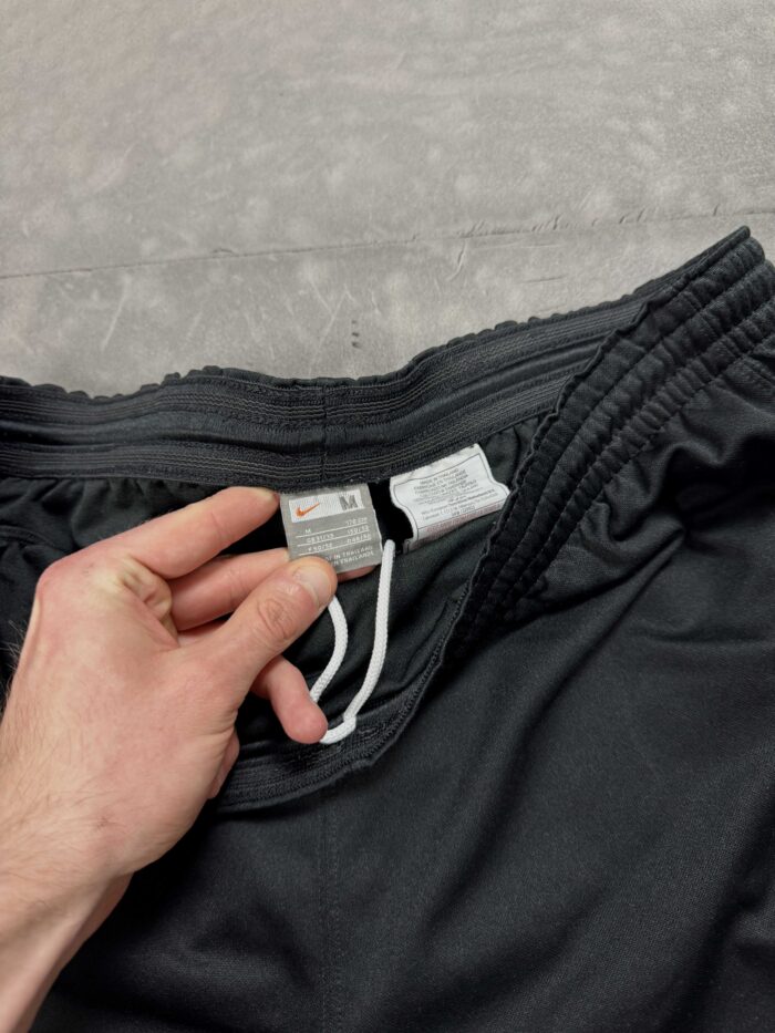 Nike krótkie spodenki sportowe czarne (M/L) - obrazek 4