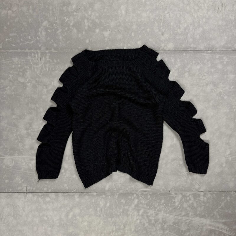 Vintage sweter z wycięciami na rękawach y2k (M)