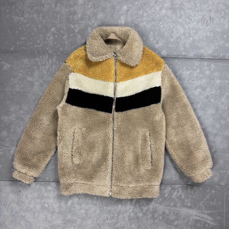 Bershka zapinana kurtka zimowa z futerkiem (XS/S)