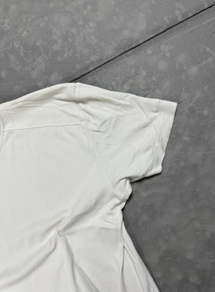 Biała basic boxy koszulka T-shirt distressed y2k (M) - obrazek 4