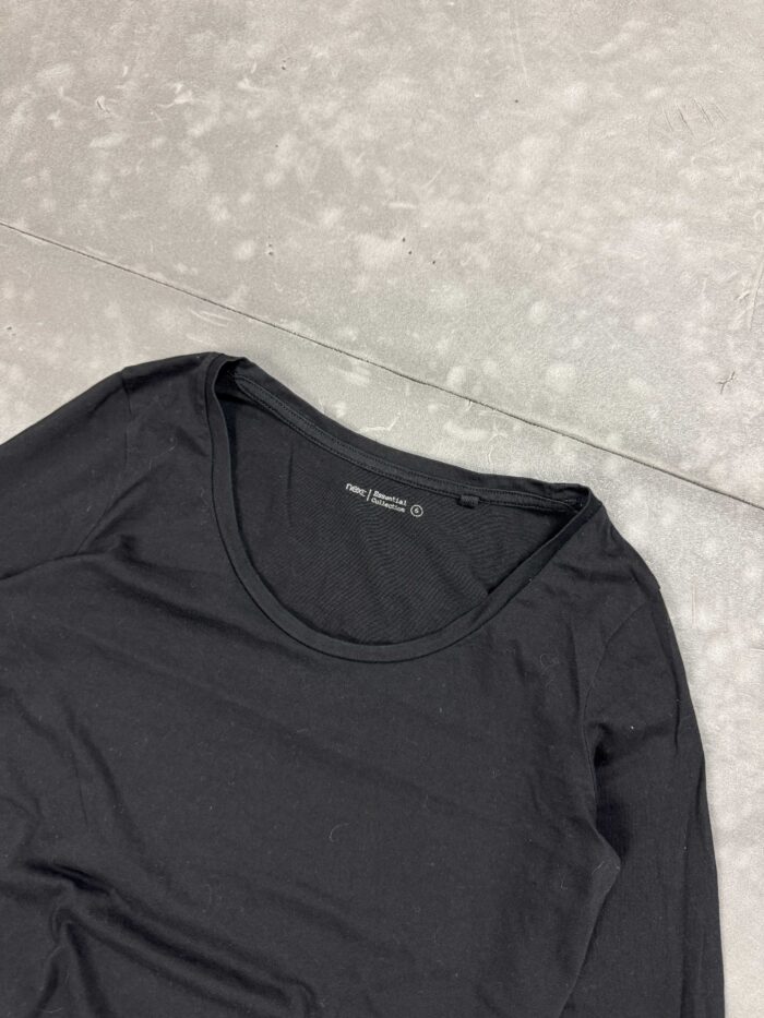 Czarna damska bluzka longsleeve T-shirt (XS/S) - obrazek 4