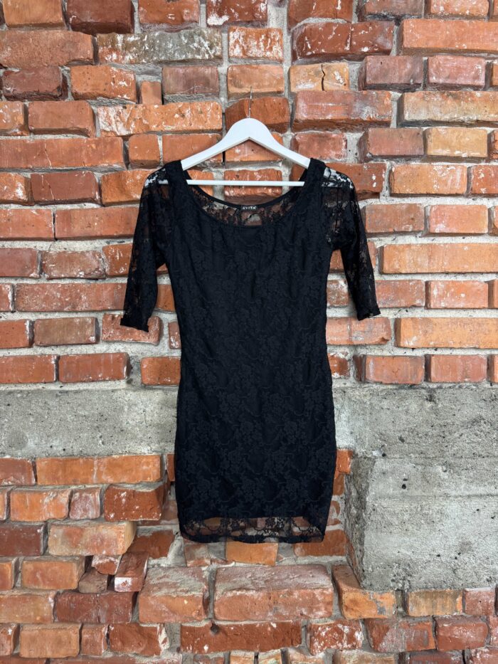 Czarna elegancka sukienka koronkowa coquette y2k 90s (S/M) - obrazek 2