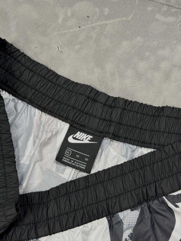 Nike krótkie spodenki kąpielówki szorty streetwear (XL) - obrazek 3