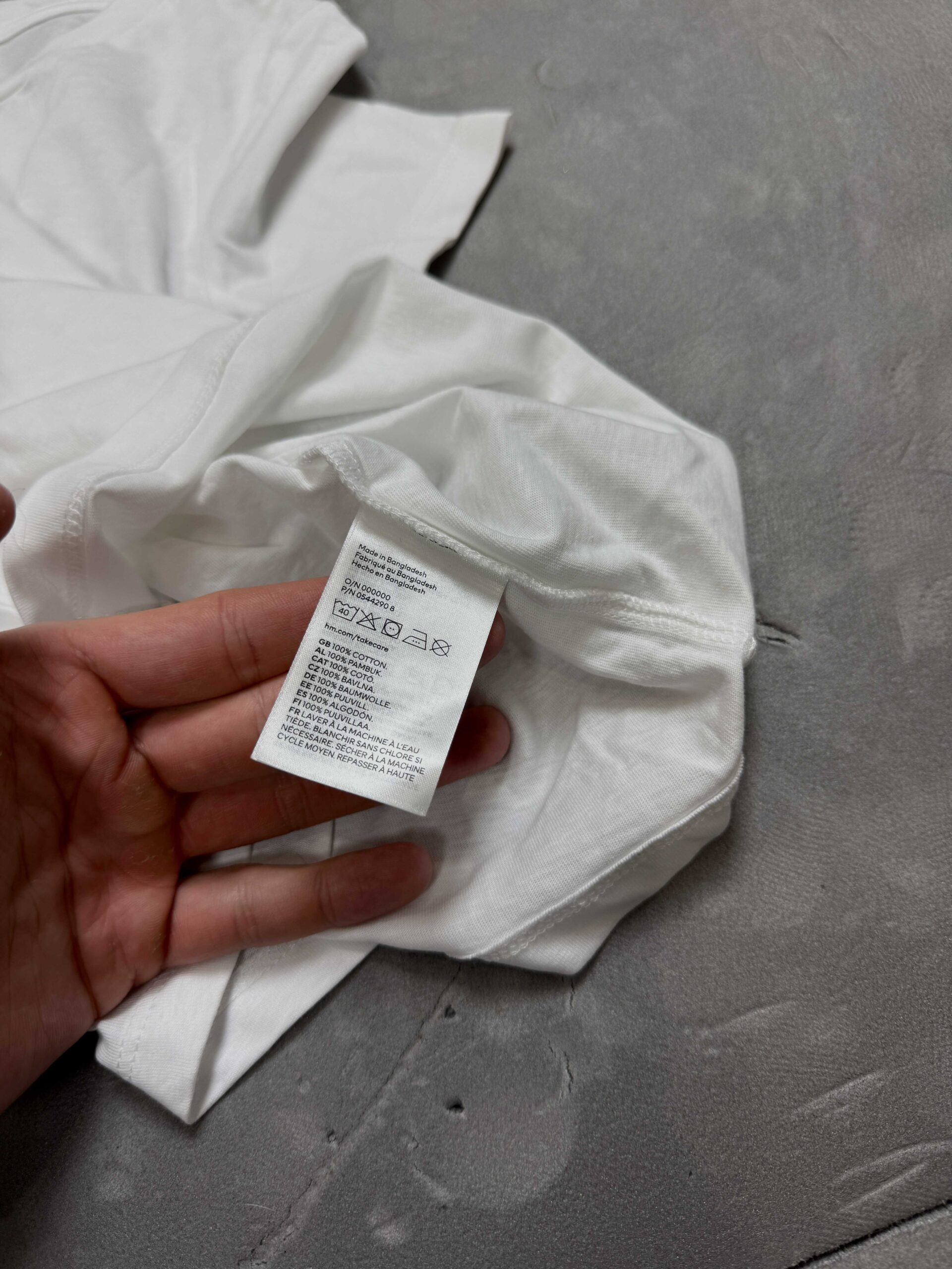 Biała basic damska koszulka H&M T-shirt (XS/S) - obrazek 4