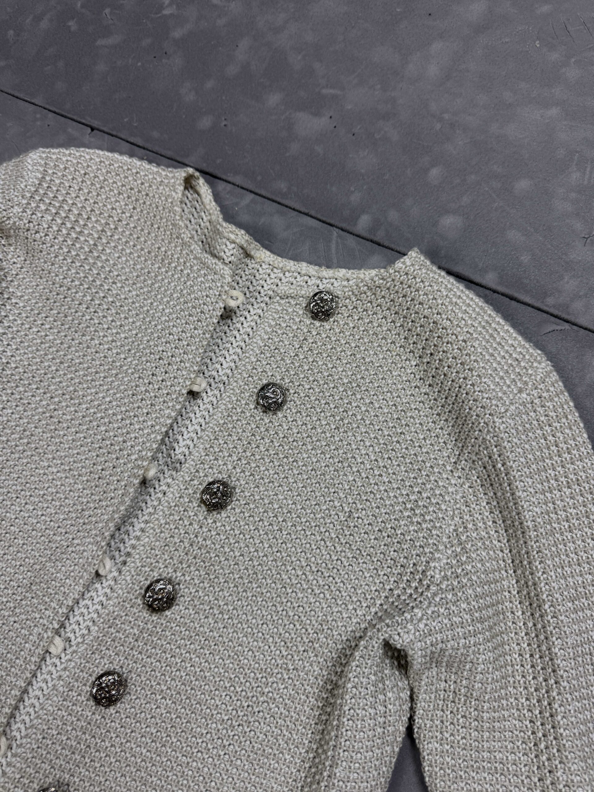 Damski szary żakiet rozpinany sweter (M) - obrazek 3